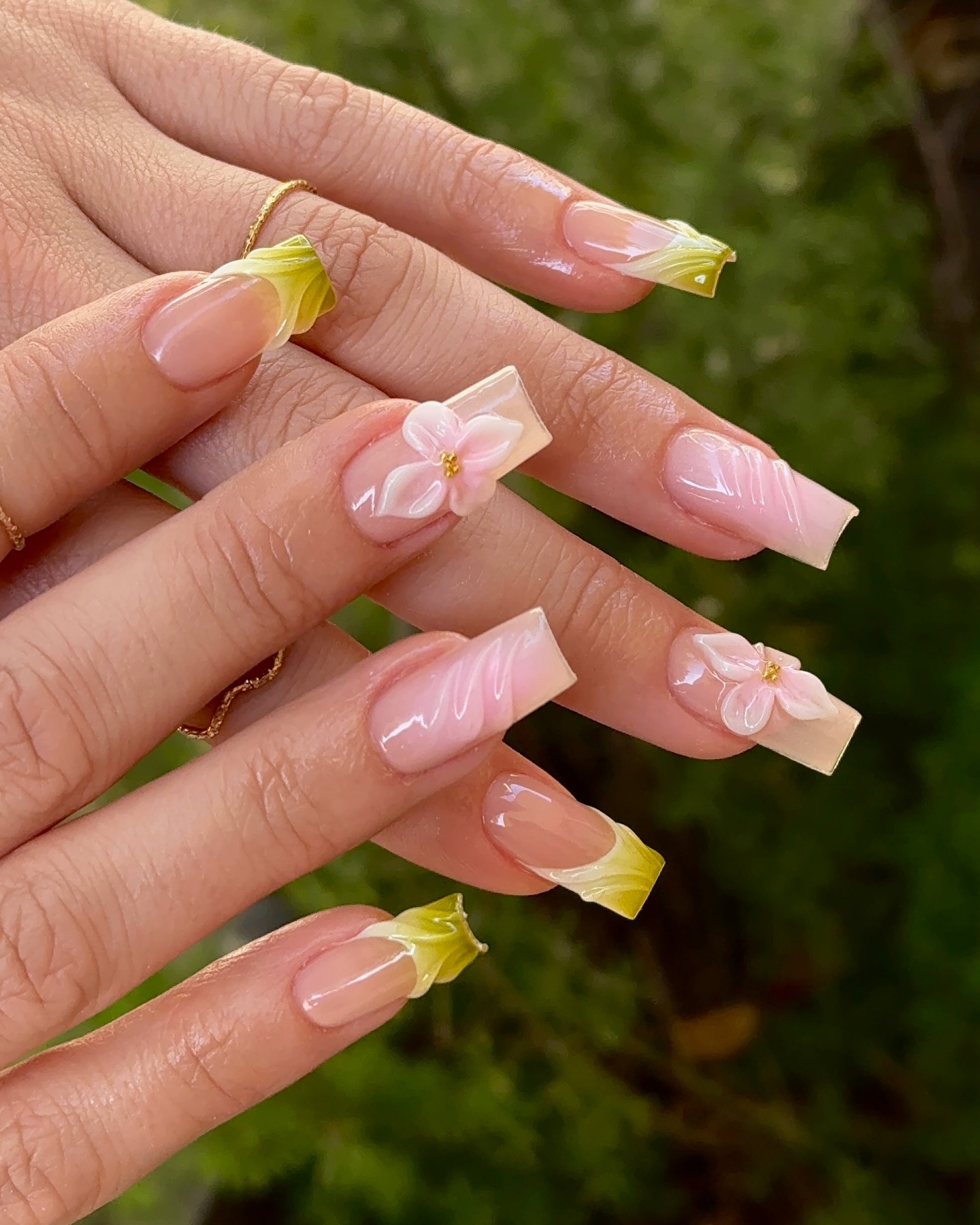 Square French nails with 3D flowers